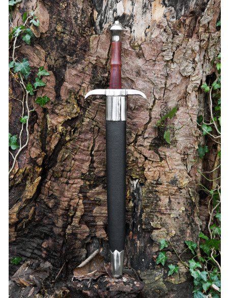 Adaga medieval com bainha (57,5 cm.)