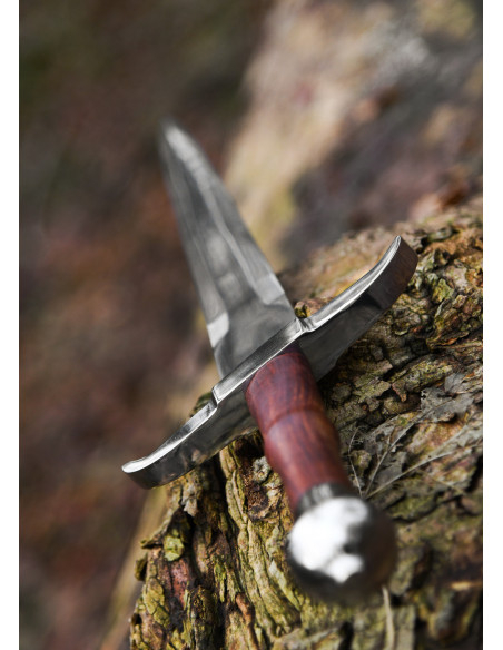 Adaga medieval com bainha (57,5 cm.)