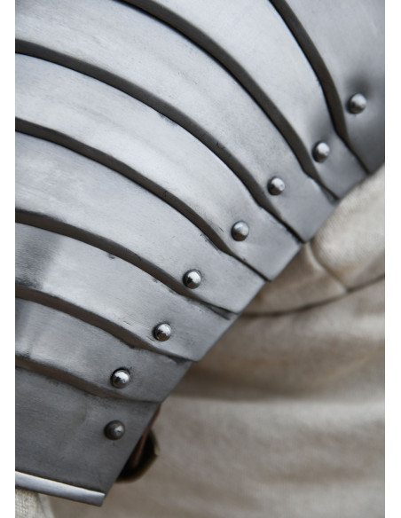 Omoplatas medievais em aço (1,2 mm.)