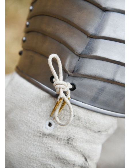 Omoplatas medievais em aço (1,2 mm.)