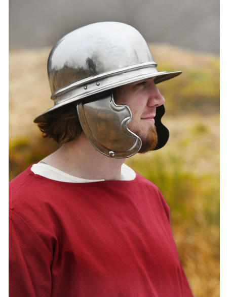 Capacete Galo, tipo Alesia, em aço