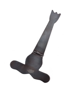 Hélice medieval de cofre forjada em aço