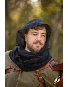 Capuz com xale em gasa, modelo Ezio