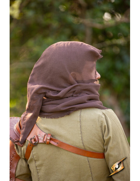 Capuz com xale em gasa, modelo Ezio