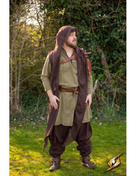 Capuz com xale em gasa, modelo Ezio