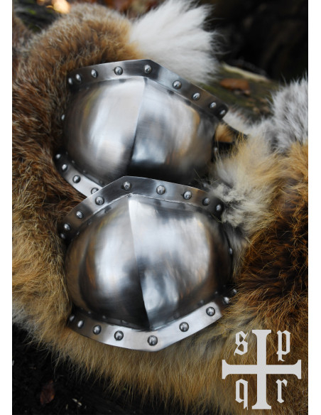 Par de Joelheiras medievais, século XV