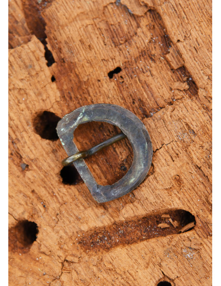 Fivela de cinto normanda, latão