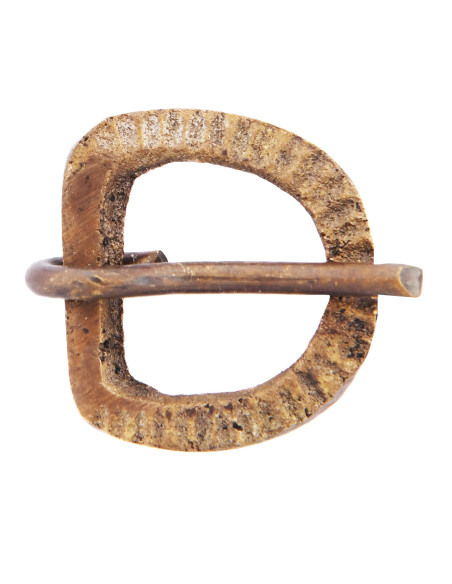 Fivela de cinto medieval pequena, latão