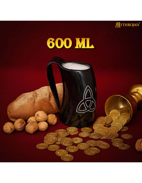 Jarro viking em chifre natural (600 ml).