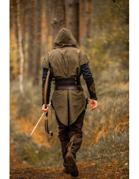 Túnica medieval com capuz modelo...