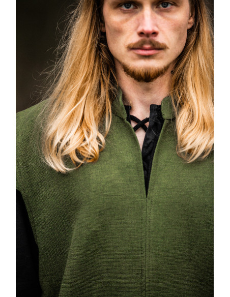 Túnica medieval sem mangas modelo...