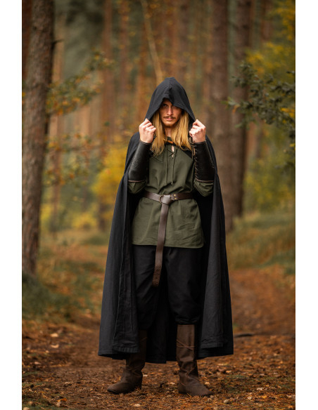 Capa medieval com capuz modelo...
