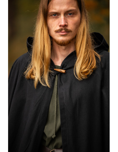 Capa medieval com capuz modelo...