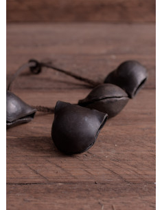 Pequena campainha de ferro forjado feita à mão 2