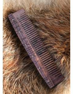Pente medieval de madeira, 15 cm.