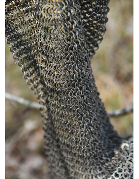 Perna de cota de malha, argolas...