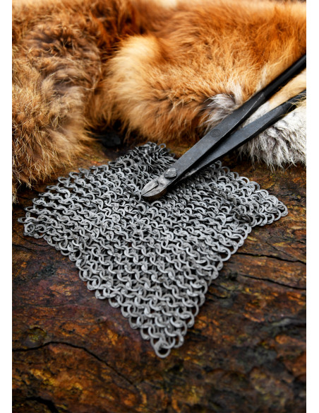 Peça de malha de 20 x 20 cm. argolas...