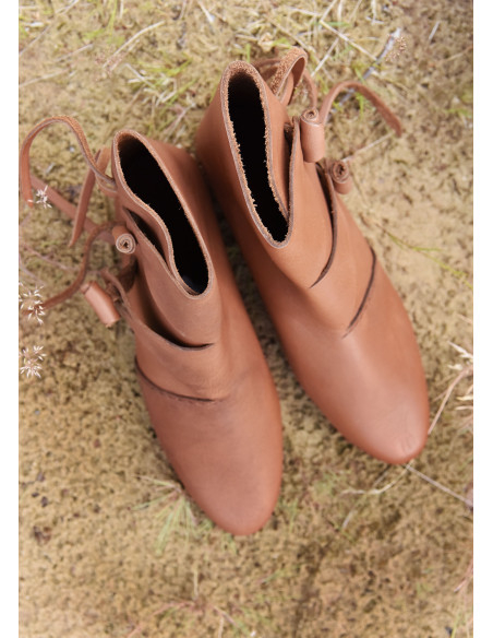 Sapatos vikings medievais primitivos...