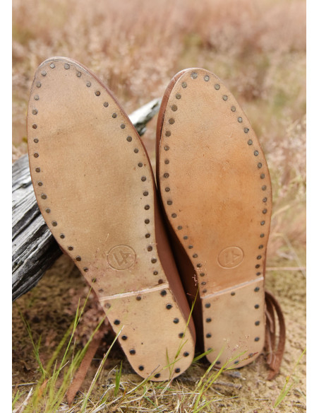 Sapatos vikings medievais primitivos...