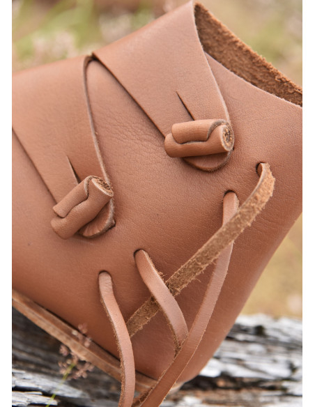 Sapatos vikings medievais primitivos...