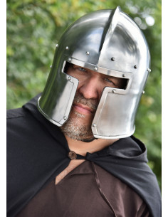 Barbuta italiana funcional, ano 1440