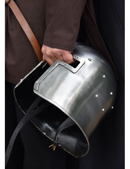 Barbuta italiana funcional, ano 1440