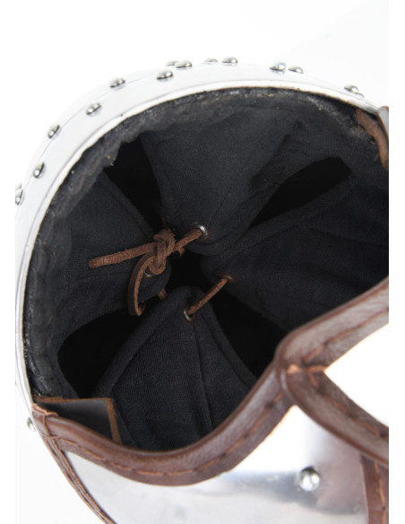 Capacete Spangenhelmet com protetores...