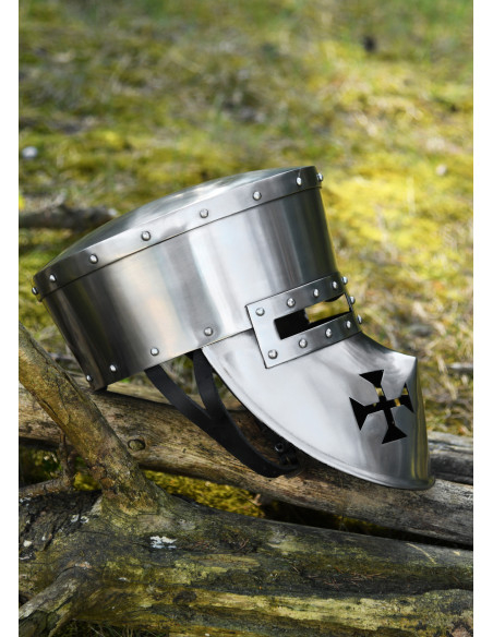 Capacete funcional dos cruzados,...