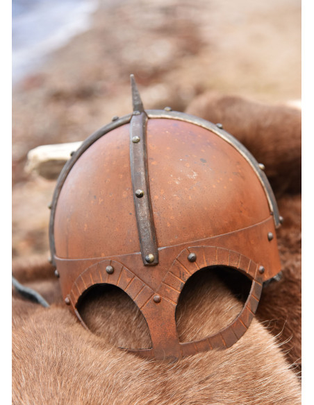 Capacete Viking Gjermundbu com cota...