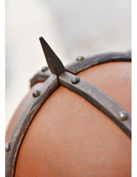 Capacete Viking Gjermundbu com cota...