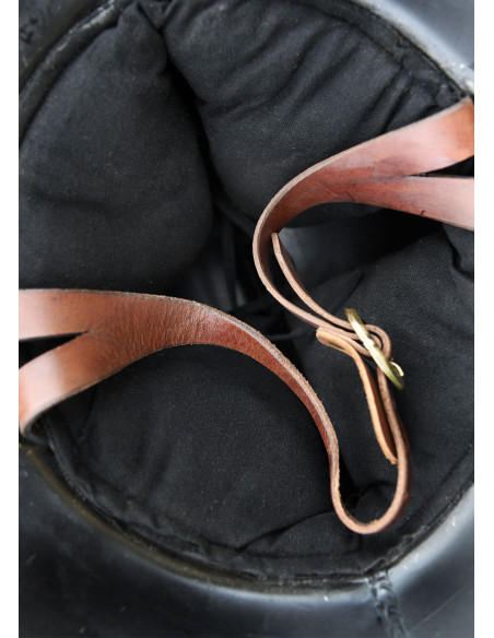 Capacete medieval Pronto para Combate...