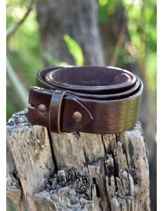 Cinto medieval sem fivela, feito de couro 2