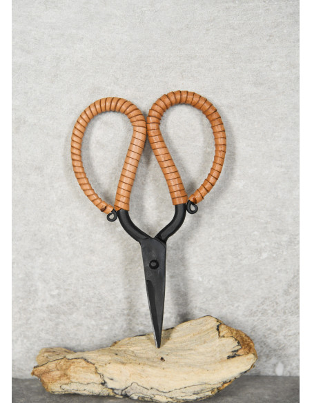 Tesouras forjadas à mão com...