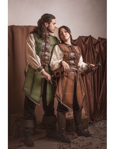 Coura medieval longa marrom em couro...